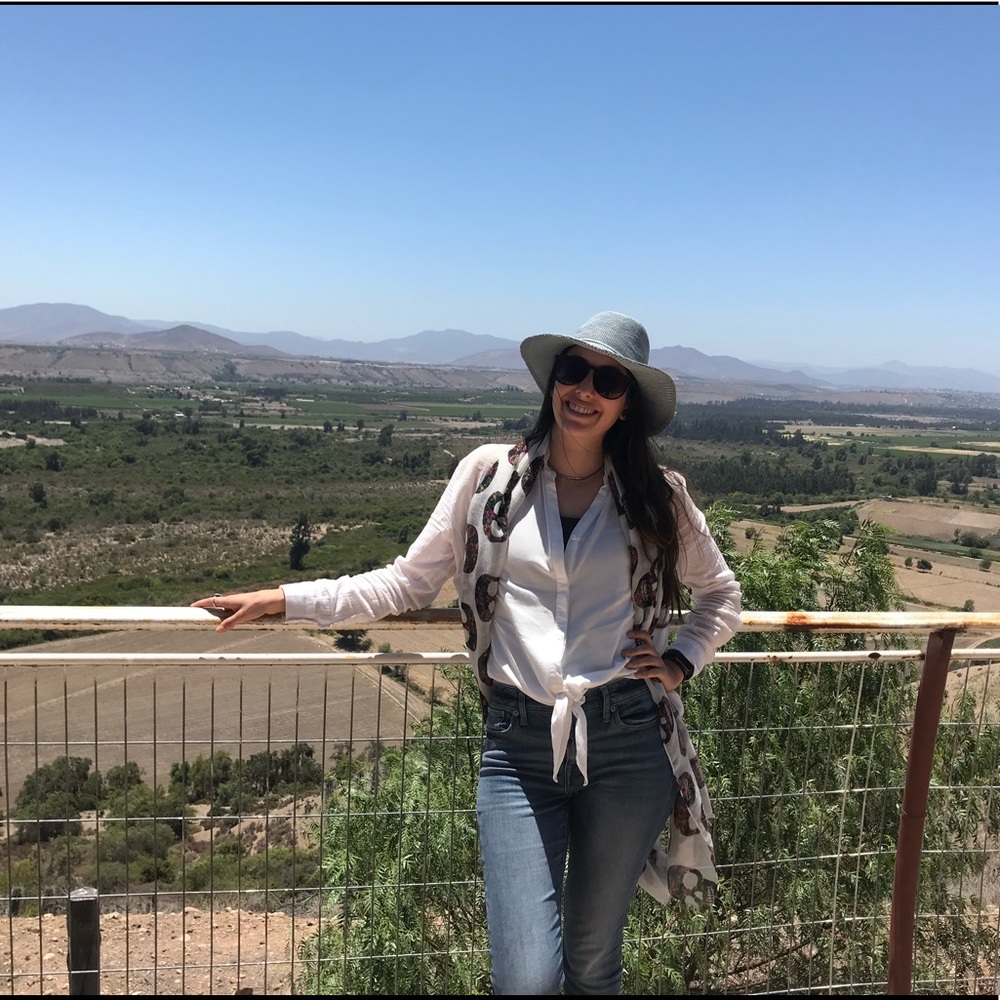 Meet your Posher, Alexandra